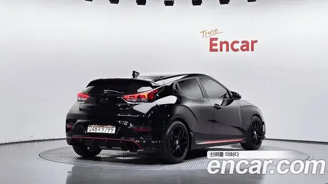Hyundai Veloster 2020 — Фото 1/20