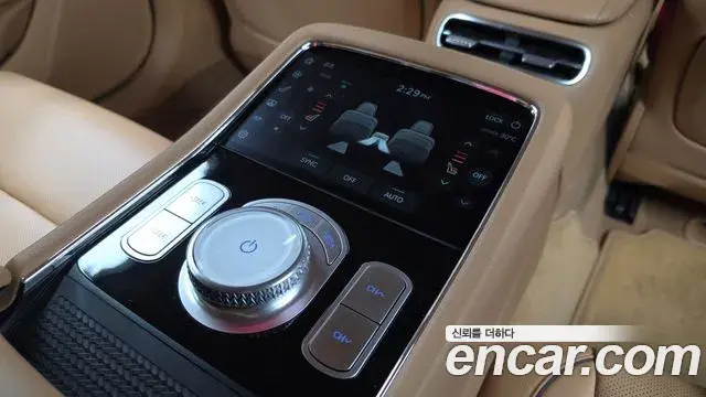Genesis G90 2024 — Фото 19/20