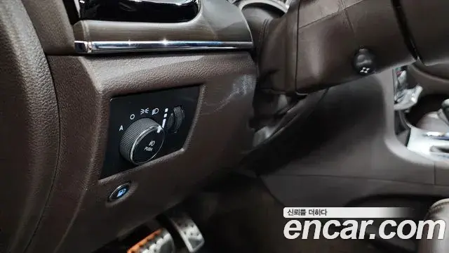 Jeep Grand Cherokee 2019 — Photo 5/36