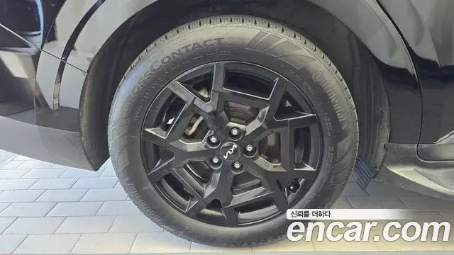 Kia Carnival 2024 — Photo 15/36
