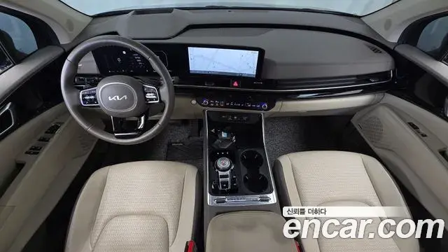 Kia Carnival 2024 — Photo 32/36