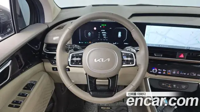 Kia Carnival 2024 — Photo 5/36