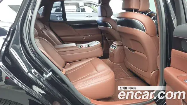 Genesis G90 2022 — Фото 12/20