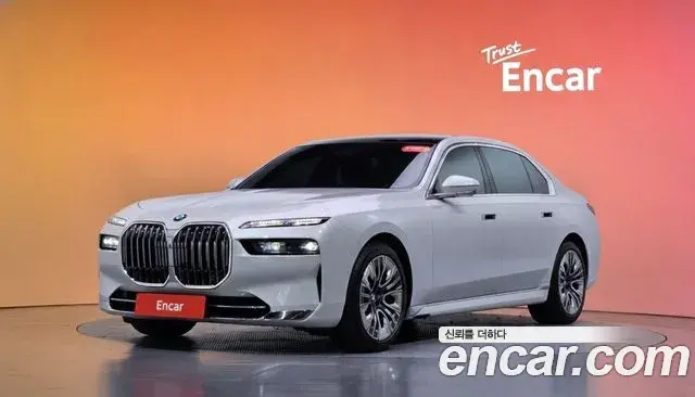 BMW 7 Series 2023 — Фото 1/20