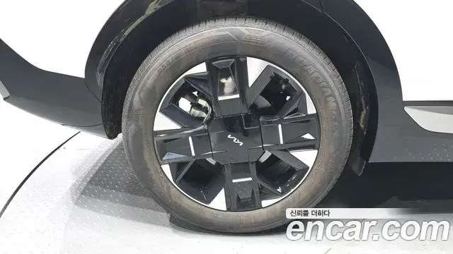 Kia Sportage 2025 — ფოტო 20/32