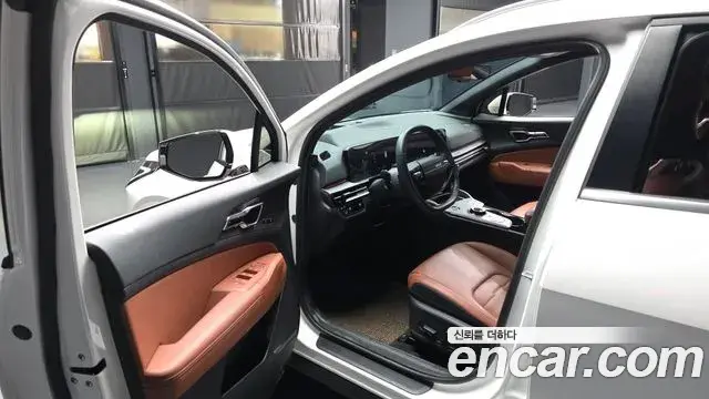 Kia Sportage 2025 — ფოტო 18/32