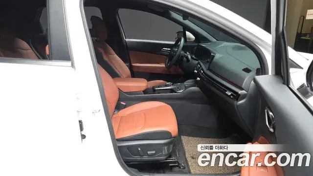 Kia Sportage 2025 — ფოტო 13/32