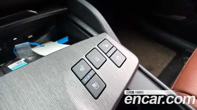 Kia Sportage 2025 — ფოტო 23/32