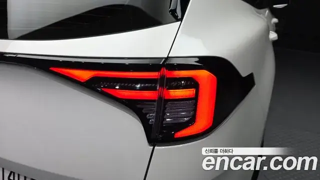 Kia Sportage 2025 — ფოტო 6/32