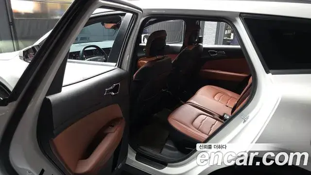 Kia Sportage 2025 — ფოტო 21/32