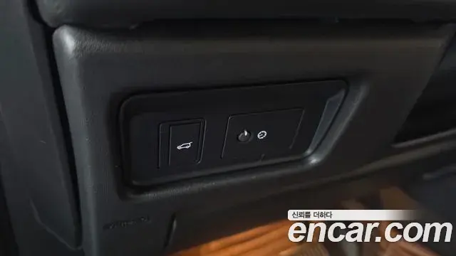 Land Rover Discovery Sport 2019 — Фото 20/20