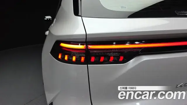 Renault Samsung Grand Koleos 2025 — Photo 12/31