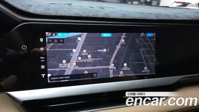 Renault Samsung Grand Koleos 2025 — Photo 26/31