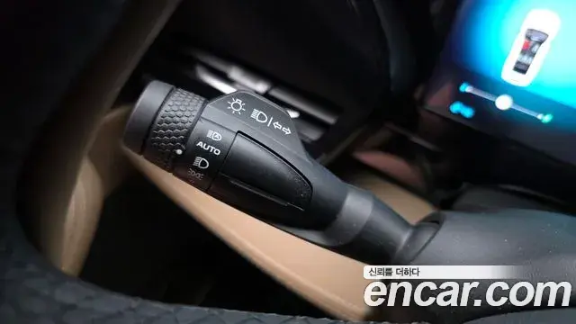 Renault Samsung Grand Koleos 2025 — Photo 7/31