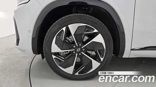 Renault Samsung Grand Koleos 2024 — Фото 5/20