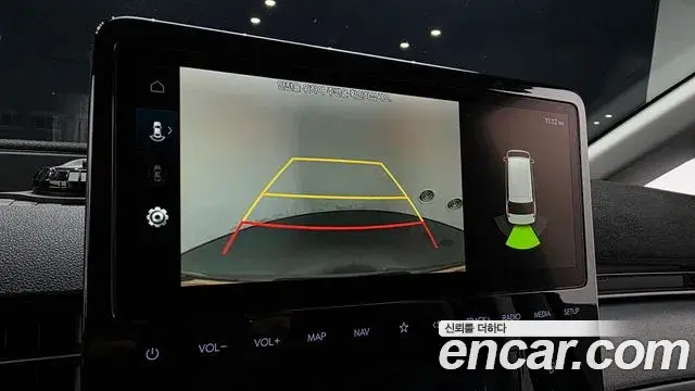 Hyundai Staria 2023 — Фото 16/20