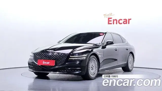Genesis Electrified G80 2023 — Photo 1/20