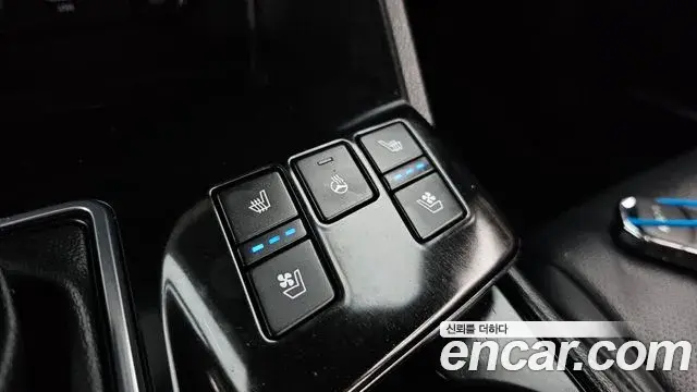 Kia Sportage 2021 — Фото 18/20