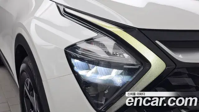 Kia Sportage 2021 — Şəkil 29/32
