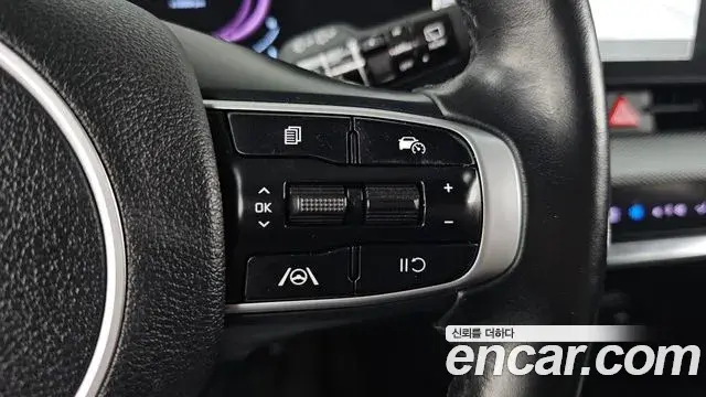 Kia Sportage 2021 — Şəkil 31/32