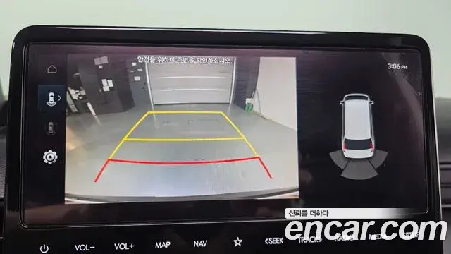 Hyundai Staria 2023 — Photo 15/20