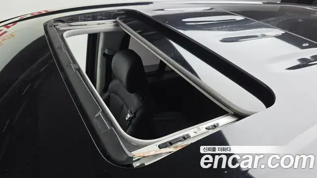 Hyundai Staria 2023 — Photo 19/20
