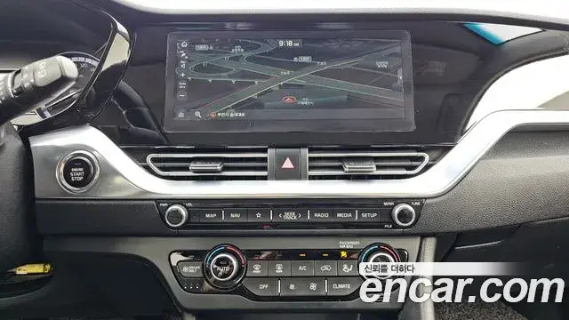 Kia Niro 2020 — Фото 14/20