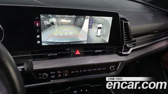 Kia Sportage 2021 — Фото 17/20