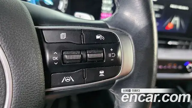 Kia Sportage 2021 — Фото 19/20