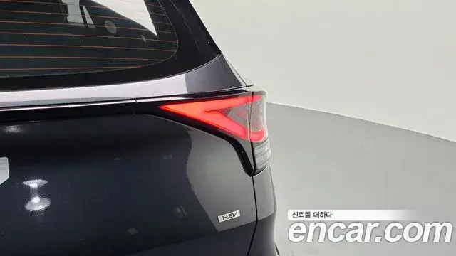 Kia Sportage 2021 — Photo 4/32