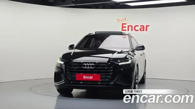 Audi Q7 2023 — Photo 3/20