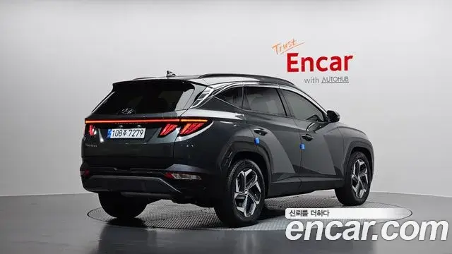 Hyundai The New Tucson 2021 — Фото 2/20