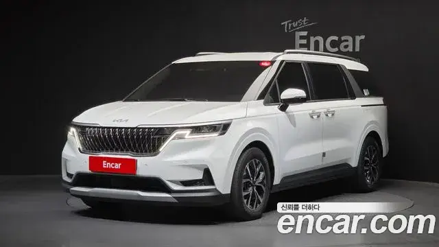 Kia Carnival 2021 — Фото 1/20
