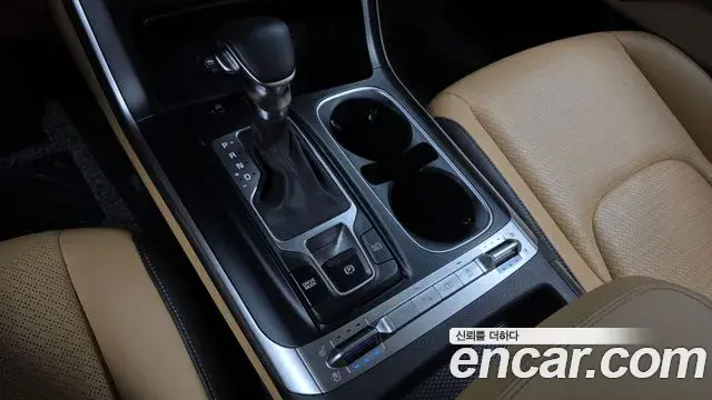 Kia Carnival 2021 — Фото 9/20