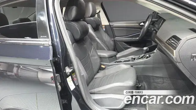 Volkswagen Jetta 2021 — Фото 11/20