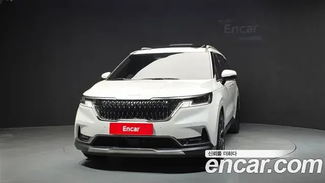 Kia Carnival 2021 — Фото 3/20