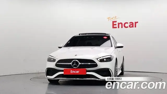 Mercedes-Benz C-Class 2023 — Фото 3/20
