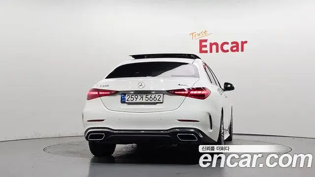 Mercedes-Benz C-Class 2023 — Фото 4/20