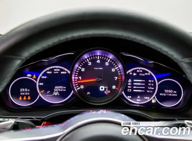 Porsche Cayenne 2022 — Фото 14/20