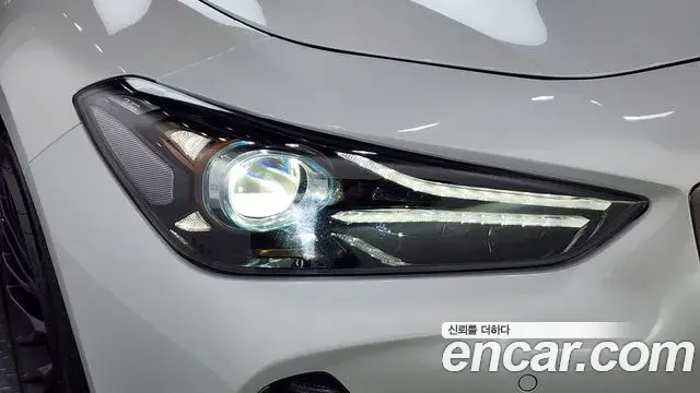 Genesis G70 2019 — Şəkil 25/38