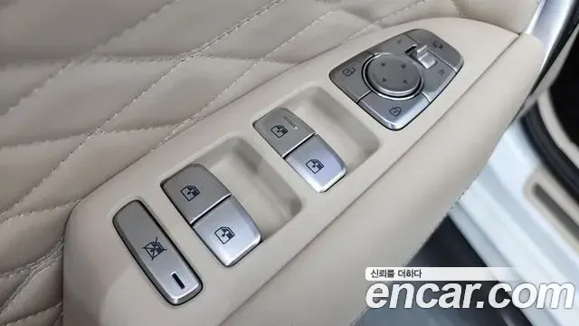 Genesis G70 2019 — Şəkil 33/38