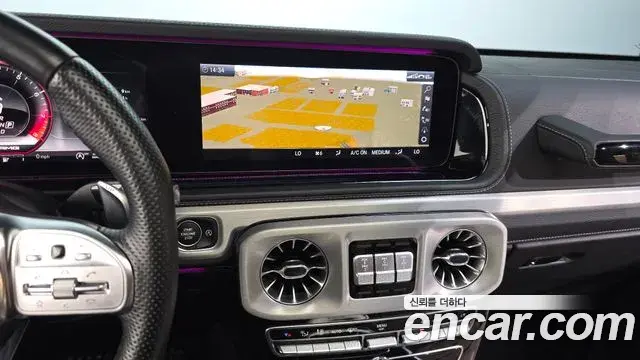 Mercedes-Benz G-Class 2019 — Фото 14/20
