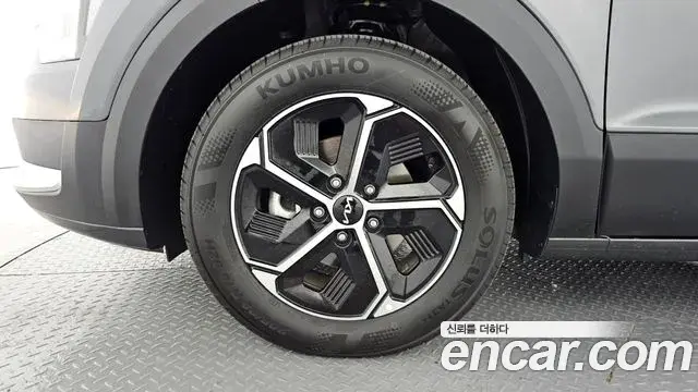 Kia Niro 2025 — Фото 5/20