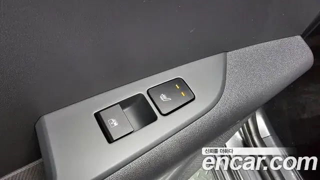 Kia Niro 2025 — Фото 11/20
