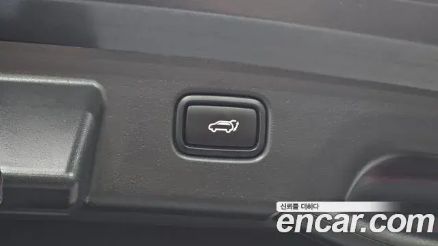 Kia Niro 2025 — Фото 17/20