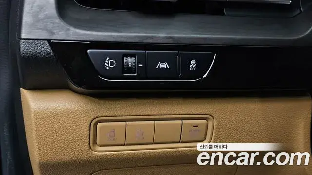 Kia Carnival 2022 — Photo 13/20
