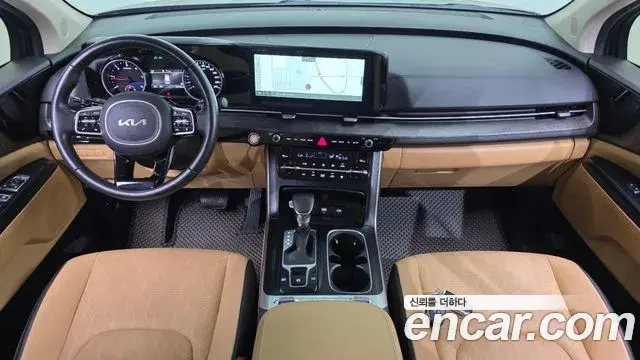 Kia Carnival 2023 — Фото 9/20