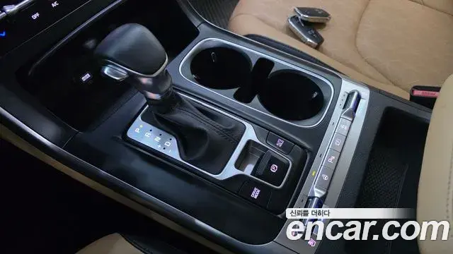 Kia Carnival 2023 — Фото 7/20