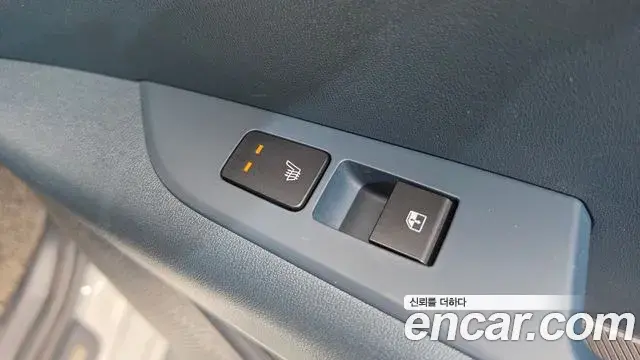 Kia Niro 2022 — Фото 20/20