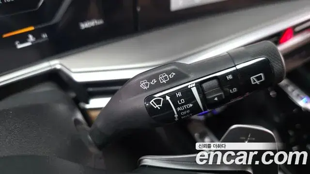 Kia Sorento 2023 — Şəkil 15/36